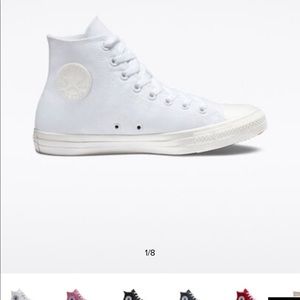 Meet your Posher, Yvette